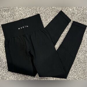 NVGTN Black Solid Seamless Leggings XS